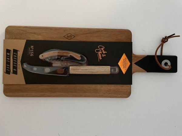 Picture of Acacia Wood Cheese & Wine Board